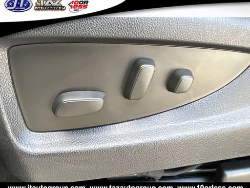 Used 2015 GMC Yukon XL Denali w/ Open Road Package RWD image 12
