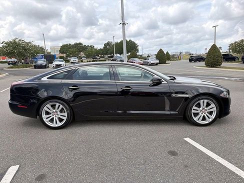 Used 2017 Jaguar XJ L Portfolio AWD/4WD image 6