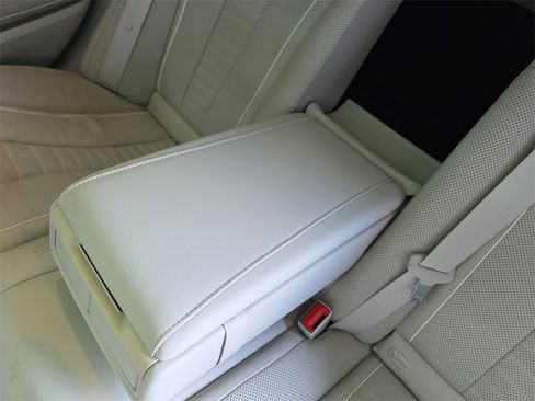 Used 2015 Mercedes-Benz S 550 S 550 image 17