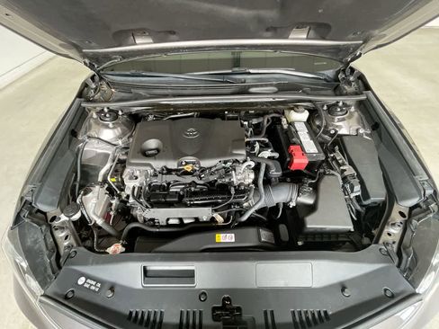 Used 2022 Toyota Camry LE w/ Cold Weather Package AWD/4WD image 25