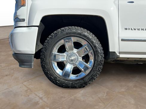 Used 2016 Chevrolet Silverado 1500 LTZ Z71 w/ LTZ Plus Package image 27