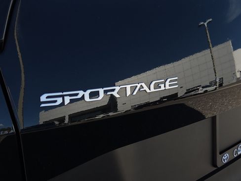 Used 2025 Kia Sportage EX w/ EX Premium Package AWD/4WD image 34