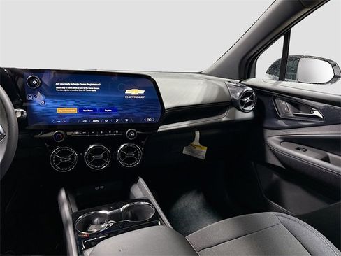 New 2026 Chevrolet Blazer EV LT image 26