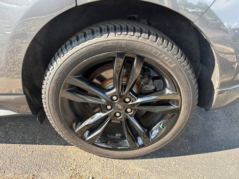 Used 2021 Ford Edge ST w/ Equipment Group 401A AWD/4WD image 24