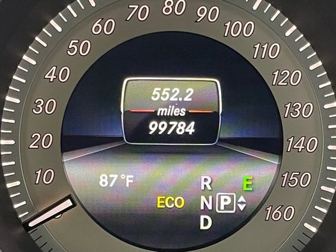 Used 2014 Mercedes-Benz E 350 Sport image 33