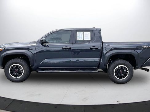 Used 2026 Toyota Tacoma TRD Off-Road w/ TRD Off Road Upgrade Package AWD/4WD image 5