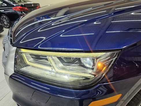Used 2018 Audi SQ5 Premium Plus w/ S Sport Package AWD/4WD image 10
