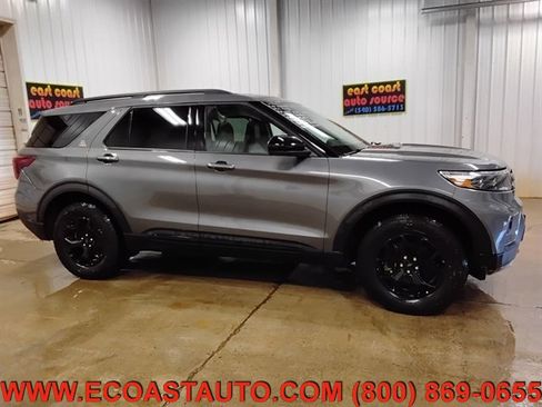 Used 2023 Ford Explorer Timberline w/ Timberline Technology Package image 2