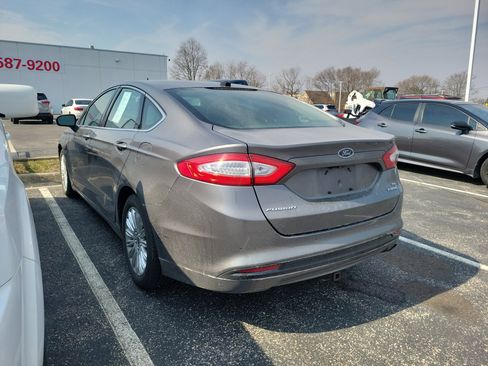 Used 2013 Ford Fusion SE image 4