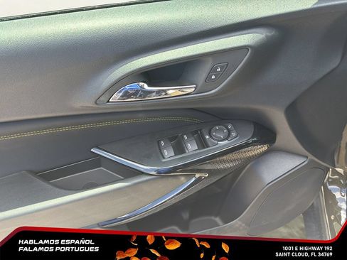 Used 2024 Chevrolet Trax LT w/ Driver Confidence Package FWD image 13