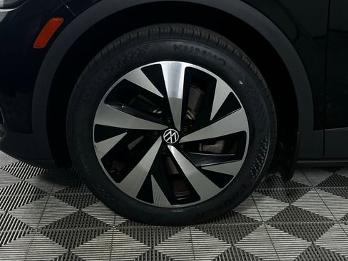 Used 2022 Volkswagen ID.4 Pro S w/ Gradient Package image 11