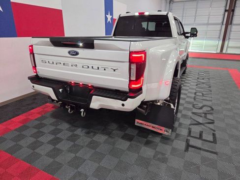 Used 2021 Ford F350 Lariat w/ Lariat Ultimate Package image 27