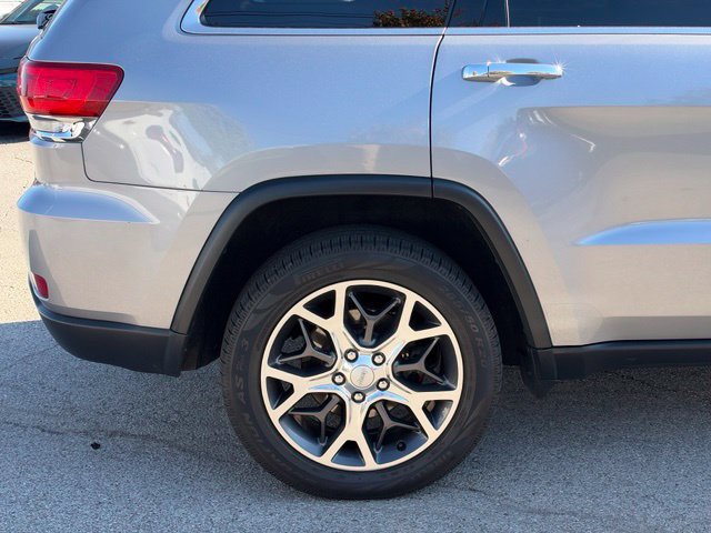 Used 2019 Jeep Grand Cherokee Limited w/ Luxury Group II AWD/4WD image 9