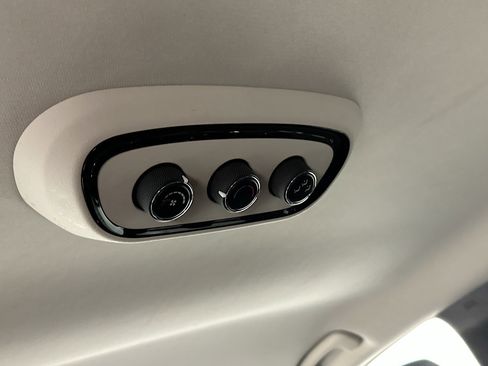 Used 2022 Dodge Durango SXT w/ Trailer Tow Group IV image 25