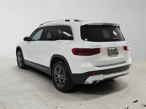 Certified 2026 Mercedes-Benz GLB 250 4MATIC image 5