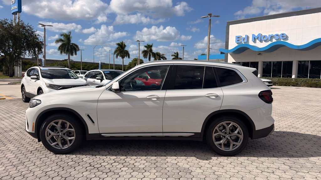 Used 2022 BMW X3 sDrive30i w/ Convenience Package RWD image 3