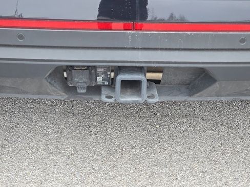 Used 2024 Volkswagen Atlas SEL image 12