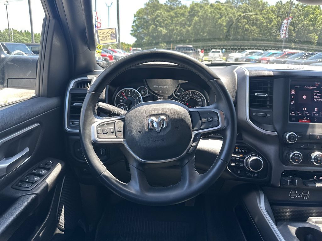 Used 2023 RAM 1500 Big Horn AWD/4WD image 23