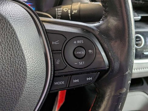 Used 2020 Toyota Corolla SE image 23