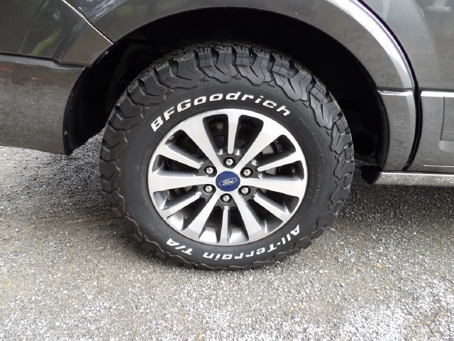 Used 2015 Ford Expedition Platinum AWD/4WD image 9