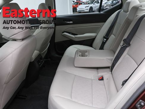 Used 2024 Nissan Altima 2.5 SL AWD/4WD image 21