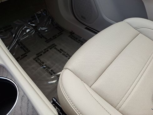 Used 2021 GMC Acadia Denali w/ Denali Ultimate Package image 26