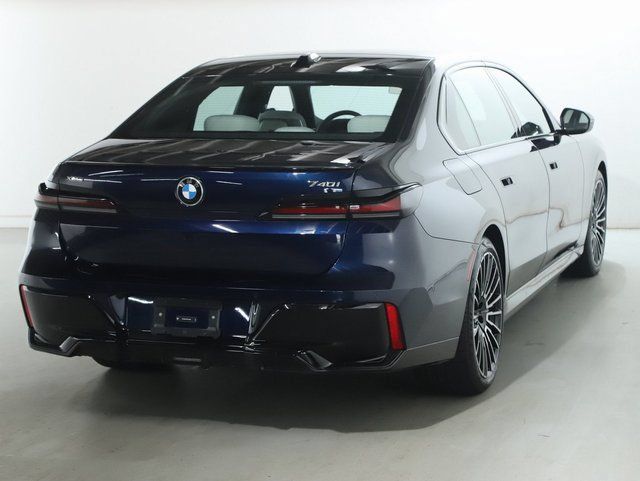 Used 2026 BMW 740i xDrive AWD/4WD image 51