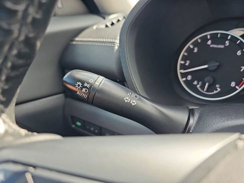 Used 2023 Nissan Sentra SV image 29