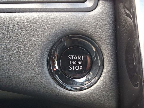 Used 2025 Nissan Armada Platinum Reserve w/ Convenience Package image 26