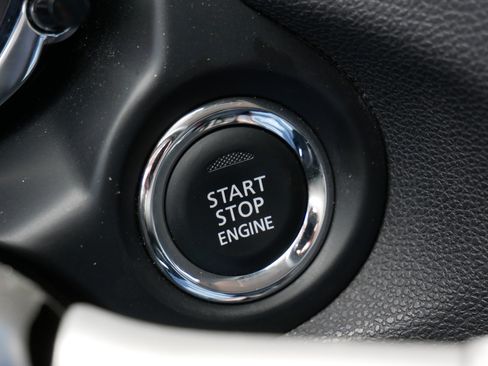 Used 2024 Mitsubishi Outlander Sport SE AWD/4WD image 32