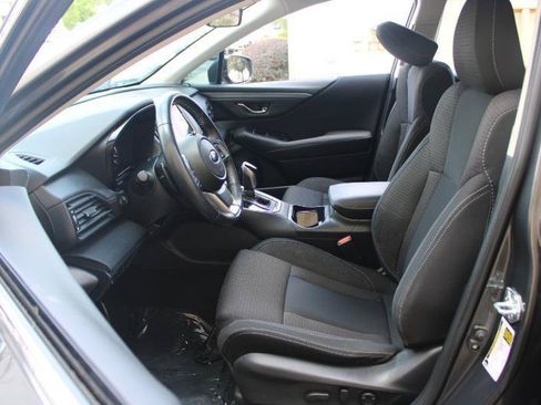 Used 2023 Subaru Outback Premium AWD/4WD image 10