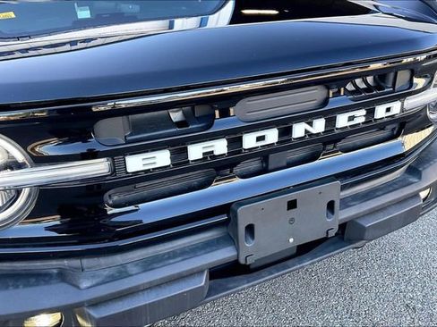 Used 2025 Ford Bronco Outer Banks AWD/4WD image 5