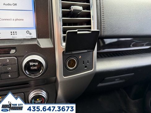 Used 2017 Ford F150 Platinum w/ Equipment Group 701A Luxury AWD/4WD image 25