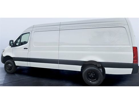 New 2026 Mercedes-Benz Sprinter 3500 image 3