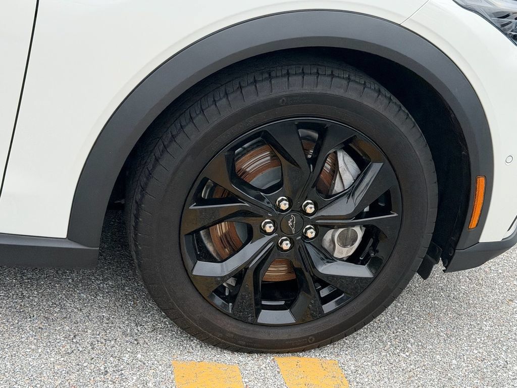 Used 2024 Ford Mustang Mach-E Select RWD image 9
