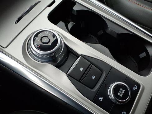 Used 2024 Ford Explorer Timberline image 21