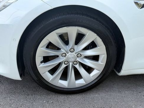 Used 2018 Tesla Model S AWD image 9