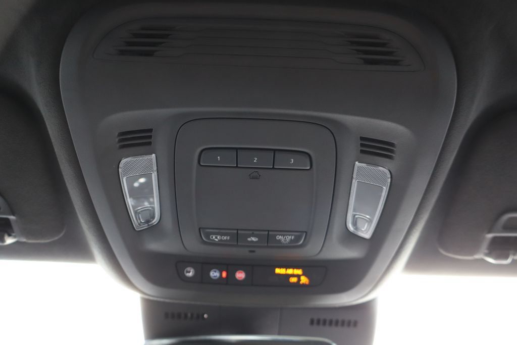 Used 2025 Cadillac CT5 V Blackwing w/ Precision Package RWD image 19