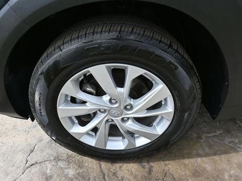 Used 2019 Hyundai Tucson Value AWD/4WD image 10