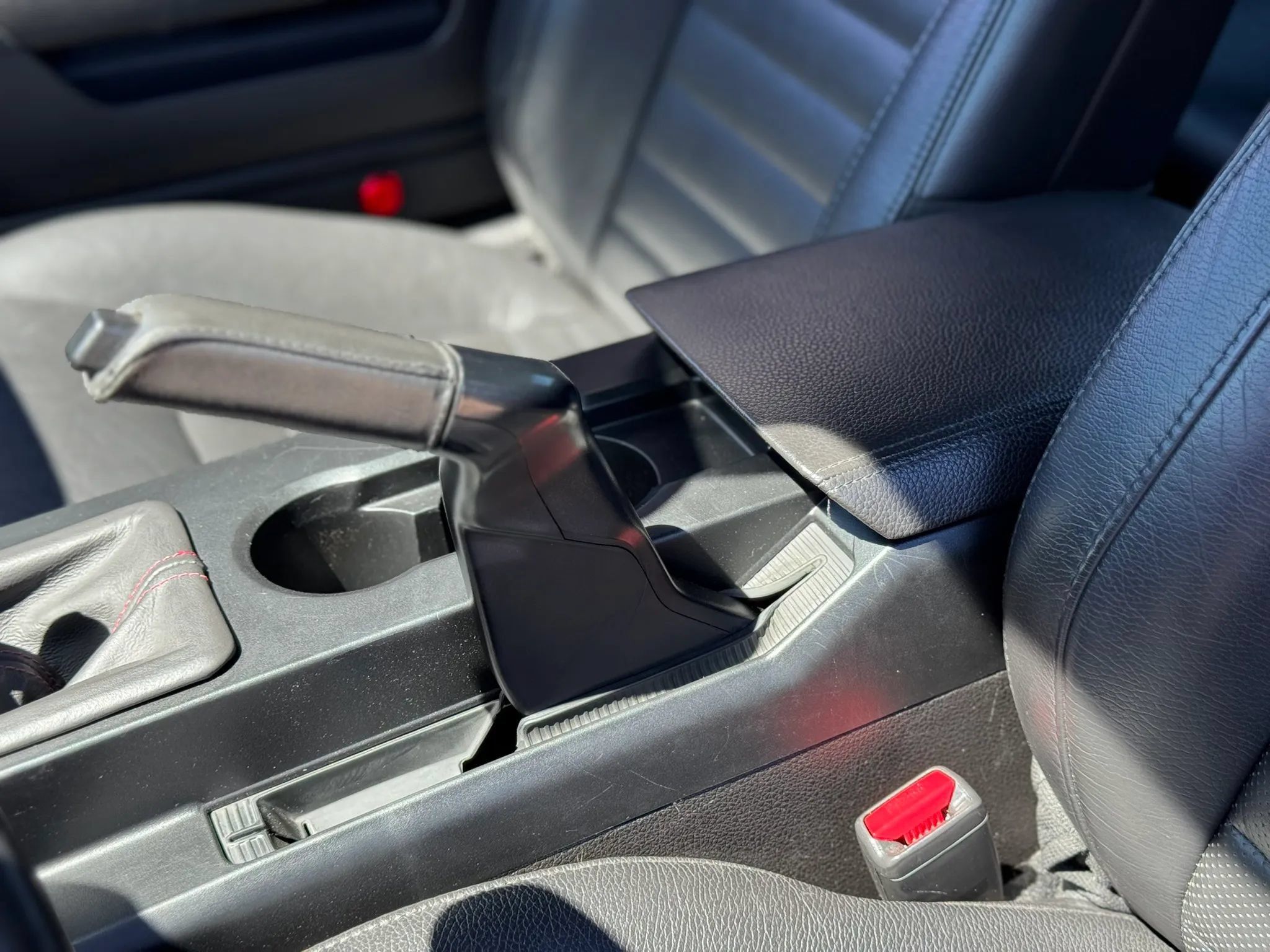 Used 2008 Ford Mustang Shelby GT500 RWD image 26
