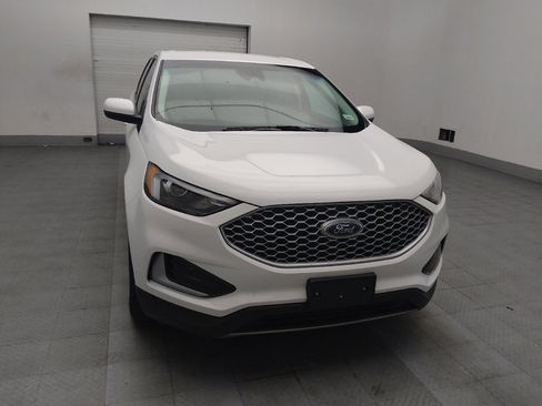 Used 2023 Ford Edge SEL image 14
