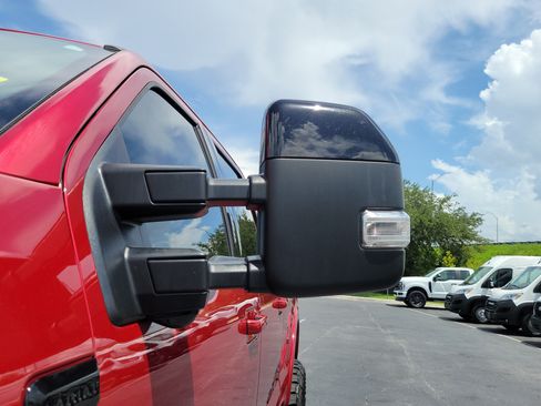 Used 2020 Ford F250 Lariat AWD/4WD image 4