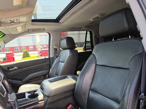 Used 2019 GMC Yukon SLT AWD/4WD image 11