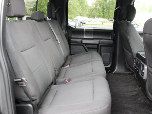 Used 2018 Ford F150 XLT w/ Equipment Group 302A Luxury AWD/4WD image 39