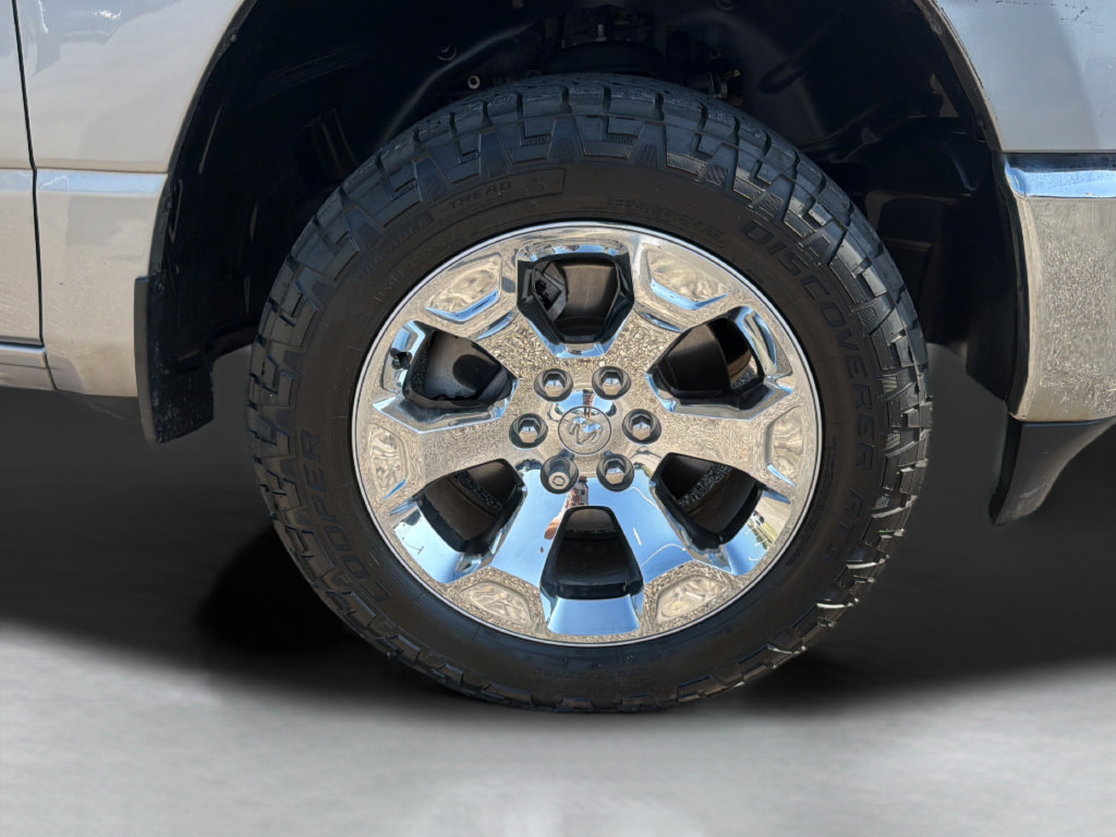 Used 2021 RAM 1500 Big Horn RWD image 23