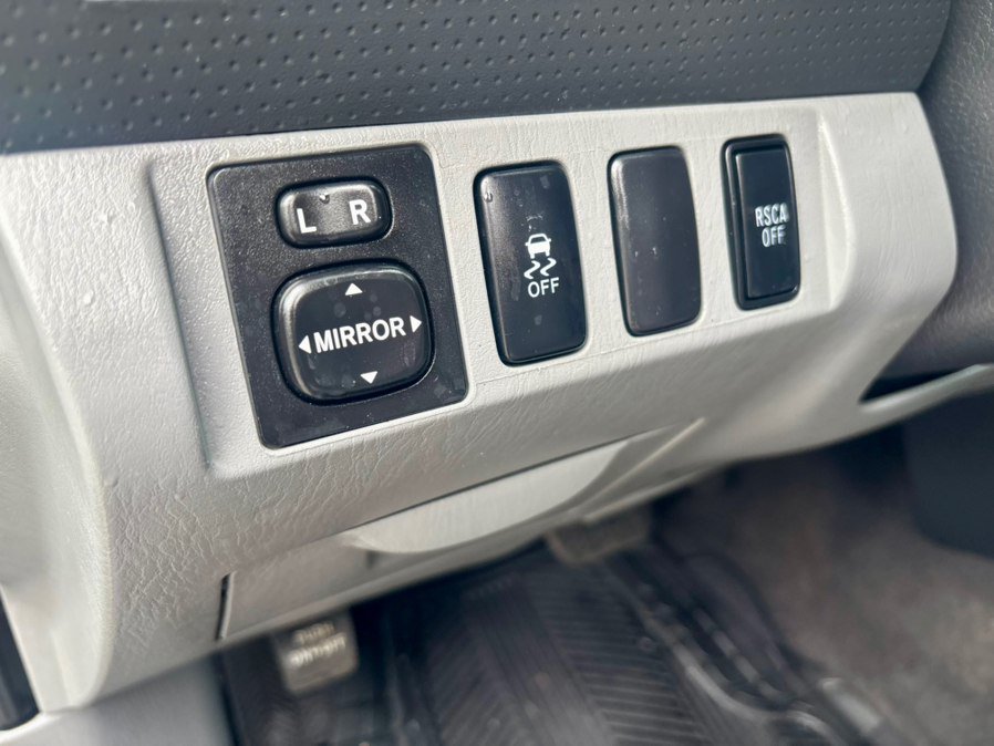 Used 2012 Toyota Tacoma 4x4 Access Cab V6 w/ Convenience Pkg image 24