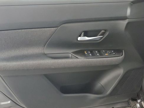 New 2026 Nissan Kicks SV w/ SV Premium Package image 30