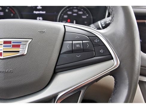 Used 2023 Cadillac XT5 Premium Luxury w/ Technology Package image 15