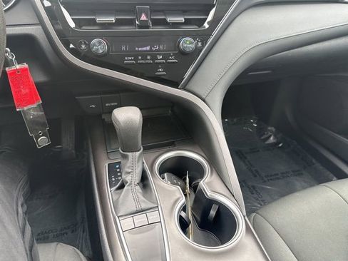 Used 2024 Toyota Camry LE image 26