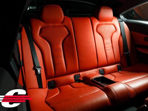 Used 2015 BMW M4 Coupe image 26